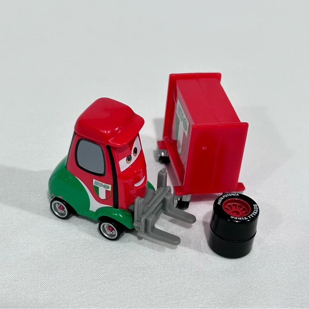 Disney Pixar Cars 2 Alex Machino Pitty Die-cast Mattel